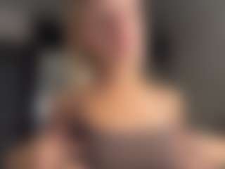 ReneaRichardt's Live Sex Cam Show