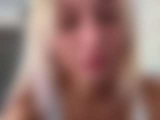 ReneaRichardt's Live Sex Cam Show