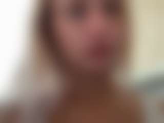 ReneaRichardt's Live Sex Cam Show