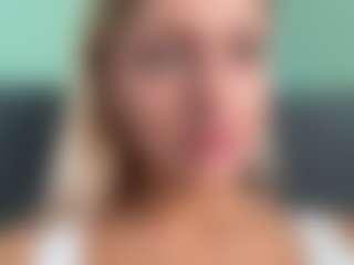 Live cam show with ReneaRichardt - Blonde Hair on Dare Cams