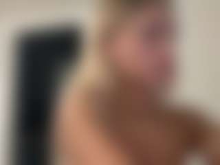 ReneaRichardt's Live Sex Cam Show
