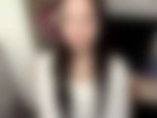 BenitaKowalec MILF webcam performer live streaming