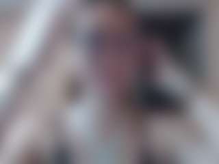 CelesteSaa's Live Sex Cam Show