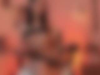 Live cam show with IsabellaLux2 - Petite on StripNow