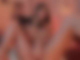 IsabellaLux2's Live Sex Cam Show