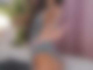 Live cam show with JasminBae - Green Eyes on Milf Play