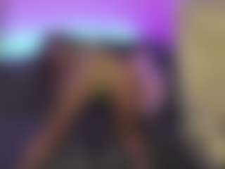 Live cam show with JasminBae - Green Eyes on Camsoda