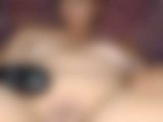 lucia1988's Live Sex Cam Show