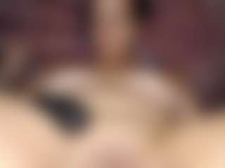 lucia1988's Live Sex Cam Show