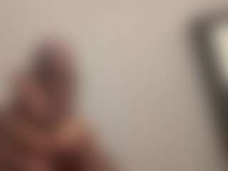 Mari8inches's Live Sex Cam Show