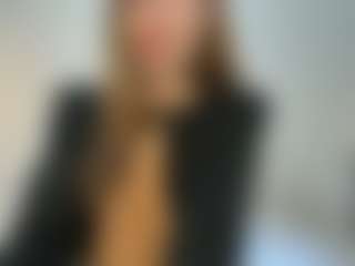 Live cam show with Alice - Striptease Young Adult on CamClone