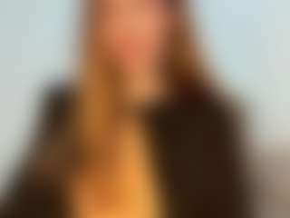 Live cam show with Alice - Dirty Talk on fapnchat