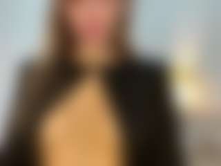 Live cam show with Alice - Granny Dildo on liverealitysex.com