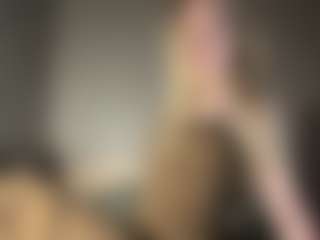 Live cam show with Ariel - Sexwebcam Blonde Hair on Fit Hotties