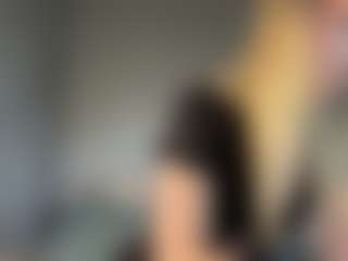 Live cam show with Ariel - New Petite on Camsoda