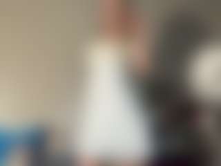Live cam show with Ariel - Baby on madthumbs