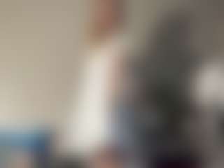 Live cam show with Ariel - Young Adult on Cam Slut