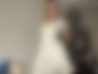 Live cam show with Ariel - New White on Dolls Live | united states