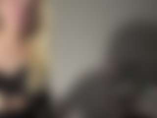 Live cam show with Ariel - Tattoos on Soda Cam