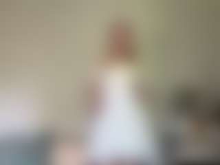 Live cam show with Ariel - Athletic on xxxlivecams.org