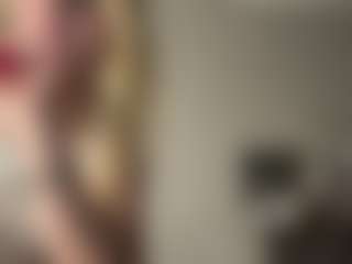 Live cam show with Ariel - Small Tits on Camsoda