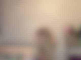 Live cam show with Ariel - Blue Eyes on xxxlivecams.org