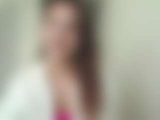 Live cam show with Mila - New Sexwebcam on live18s.com