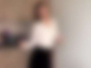 Live cam show with Anna - Thin on slutload