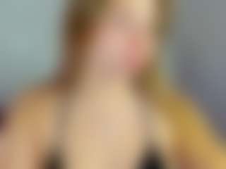 Coral1ne-Clark's Live Sex Cam Show