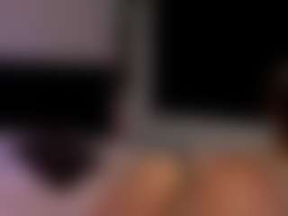Live cam show with Coral1ne-Clark - Normal on Hubzter Live