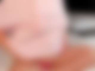 Live cam show with Coral1ne-Clark - Upskirt on madthumbs