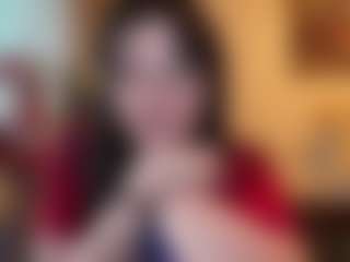 Live cam show with DorindaJunior - Flashing on Milfs Live