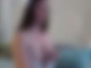 Elly-Blo0m's Live Sex Cam Show