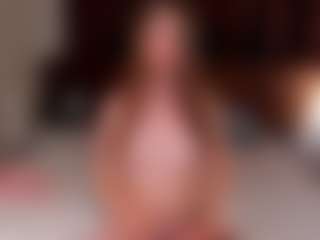Live cam show with Elly-Blo0m - New Sexwebcam on Camsoda