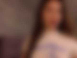 Live cam show with Eva-Deviss - Small Tits on StripNow