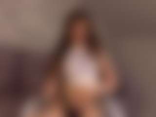 Live cam show with Eva-Deviss - College on Hubzter Live