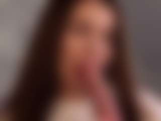 Live cam show with Eva-Deviss - Flashing on Cam Slut
