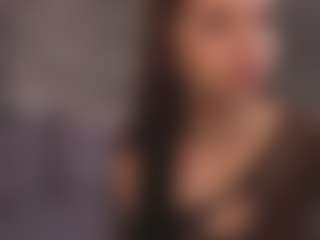 Live cam show with Eva-Deviss - Flashing on Camsoda