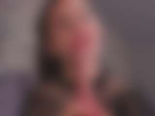 Live cam show with Eva-Deviss - Full Nudity on crypto-cams