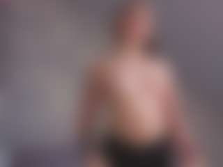 Live cam show with Eva-Deviss - New Shaved Pussy on SpankPalCams