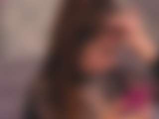 Live cam show with Eva-Deviss - Flashing on Camsoda