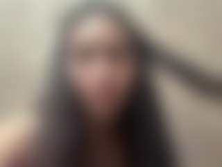 EveliaYantzi's Live Sex Cam Show