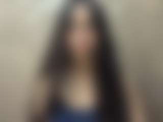 EveliaYantzi's Live Sex Cam Show
