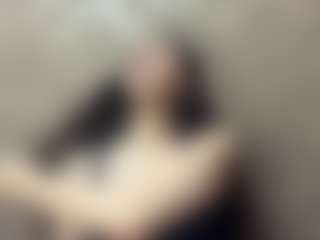 EveliaYantzi's Live Sex Cam Show
