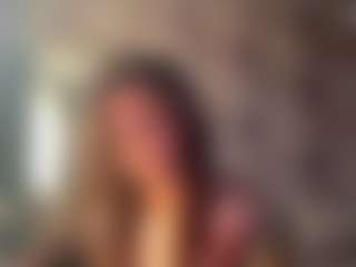 Live cam show with Aphrodite - Bedroom on Dare Cams