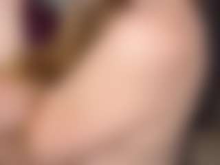 Live cam show with Aphrodite - Average on madthumbs
