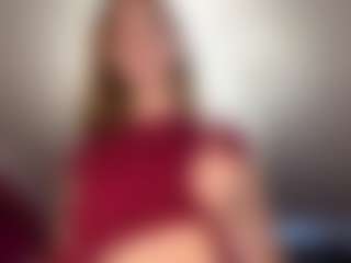 Live cam show with Aphrodite - Green Eyes on SquirtSoMuch