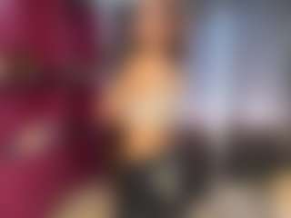 Live cam show with Aphrodite - Bikini on madthumbs