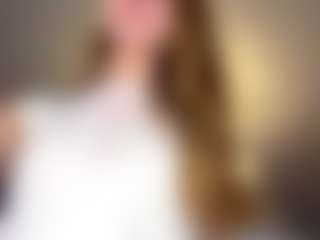 Live cam show with Aphrodite - Oil on SquirtSoMuch