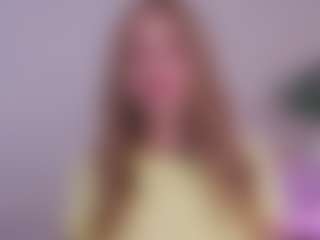 Live cam show with KarisaBanker - Cuckold on Camsoda